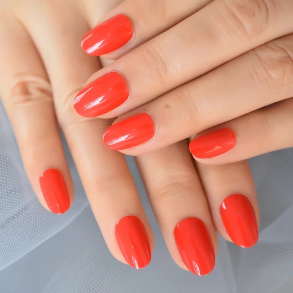 24 Red Press on nails kit with glue almond rounded oval short medium