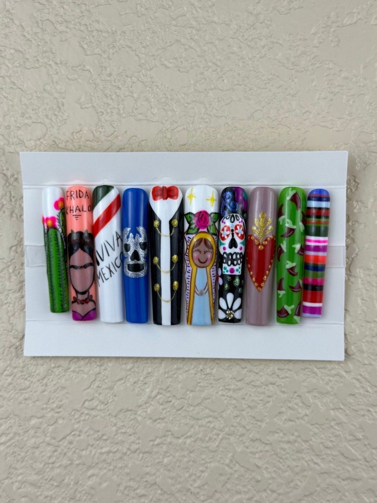 Mexico Theme Press On Nails, 10 Piece Full Set W/ Installation Kit