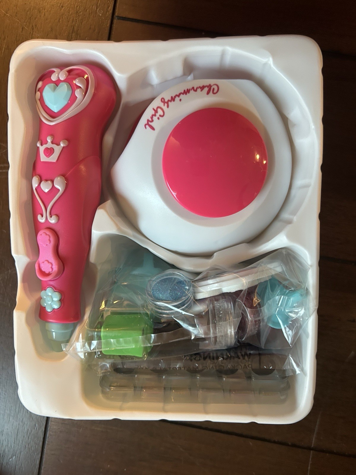 Nail Art Studio Girls Nail Polish Kit Ages 6+