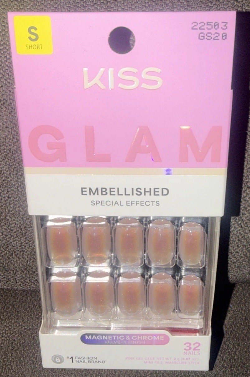 KISS 💅GLAM EMBELLISHED/SHORT SQUOVAL #GS20 – GOLDEN HOUR AFFAIRS Velvety Finish