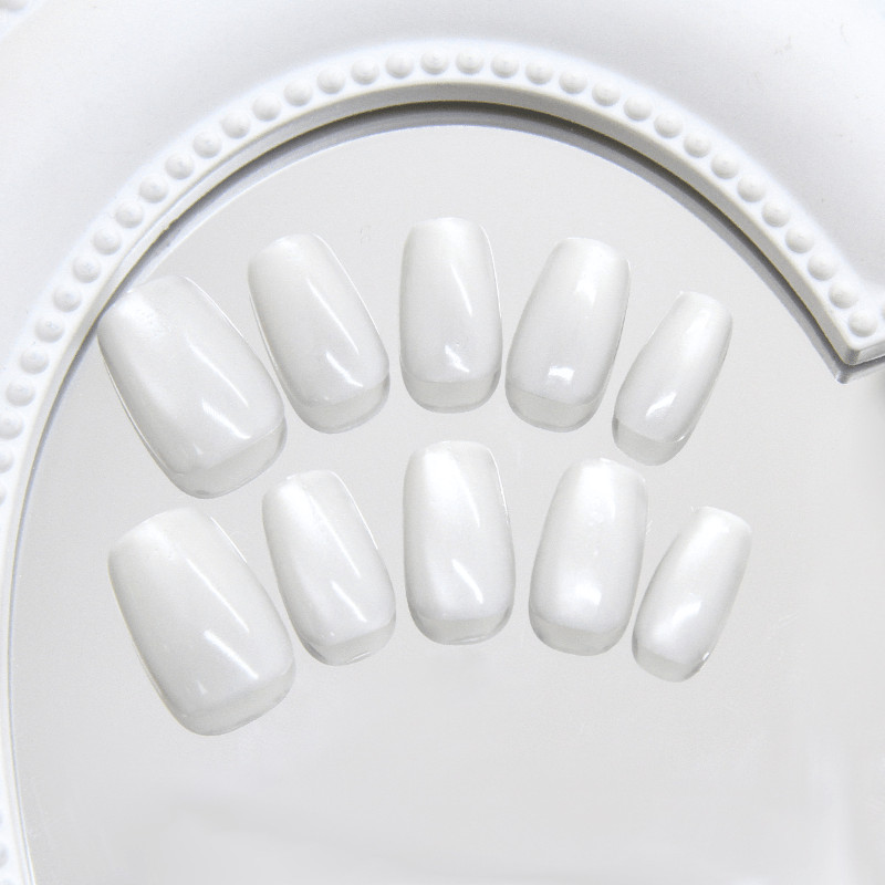 60pcs Short Square Press on Nails, Milky White Crystal Cat Eye Trendy Nailsv