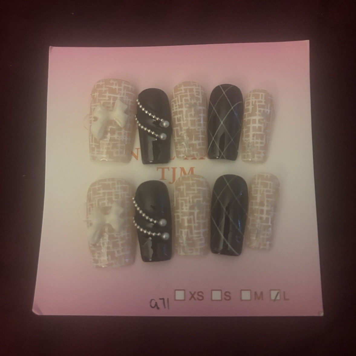 TJM Press-On Nails Set Black/Nude 3D Pearl Pre-Designed Long Square Full Cover