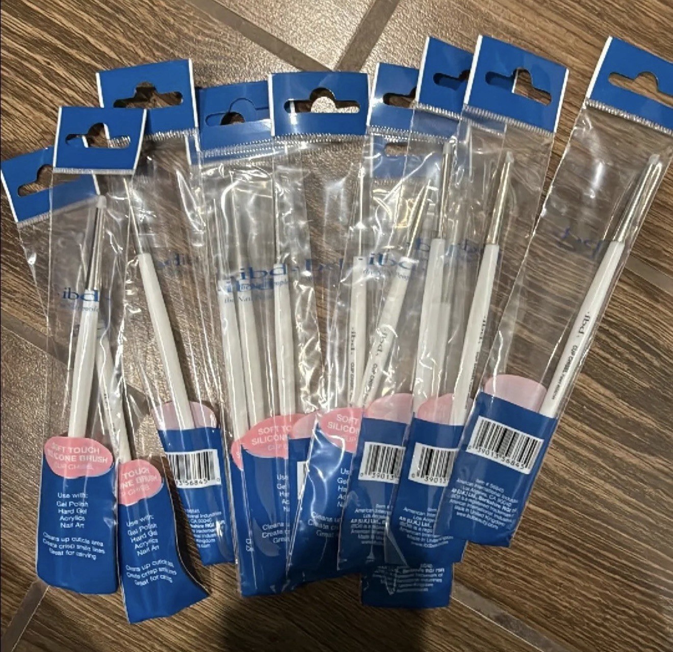 IBD Gel Art Silicone Brush 12 Pack Cup Chisel 56845 Nail Tech Salon Supply NEW