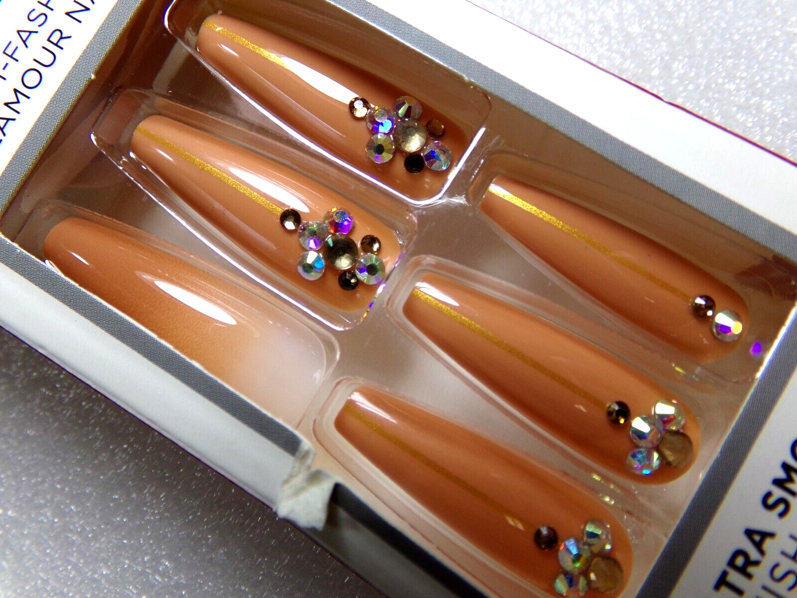KISS Jewel NAILS GLUE ON Shiny Gingerbread Brown & Gems Extra LONG
