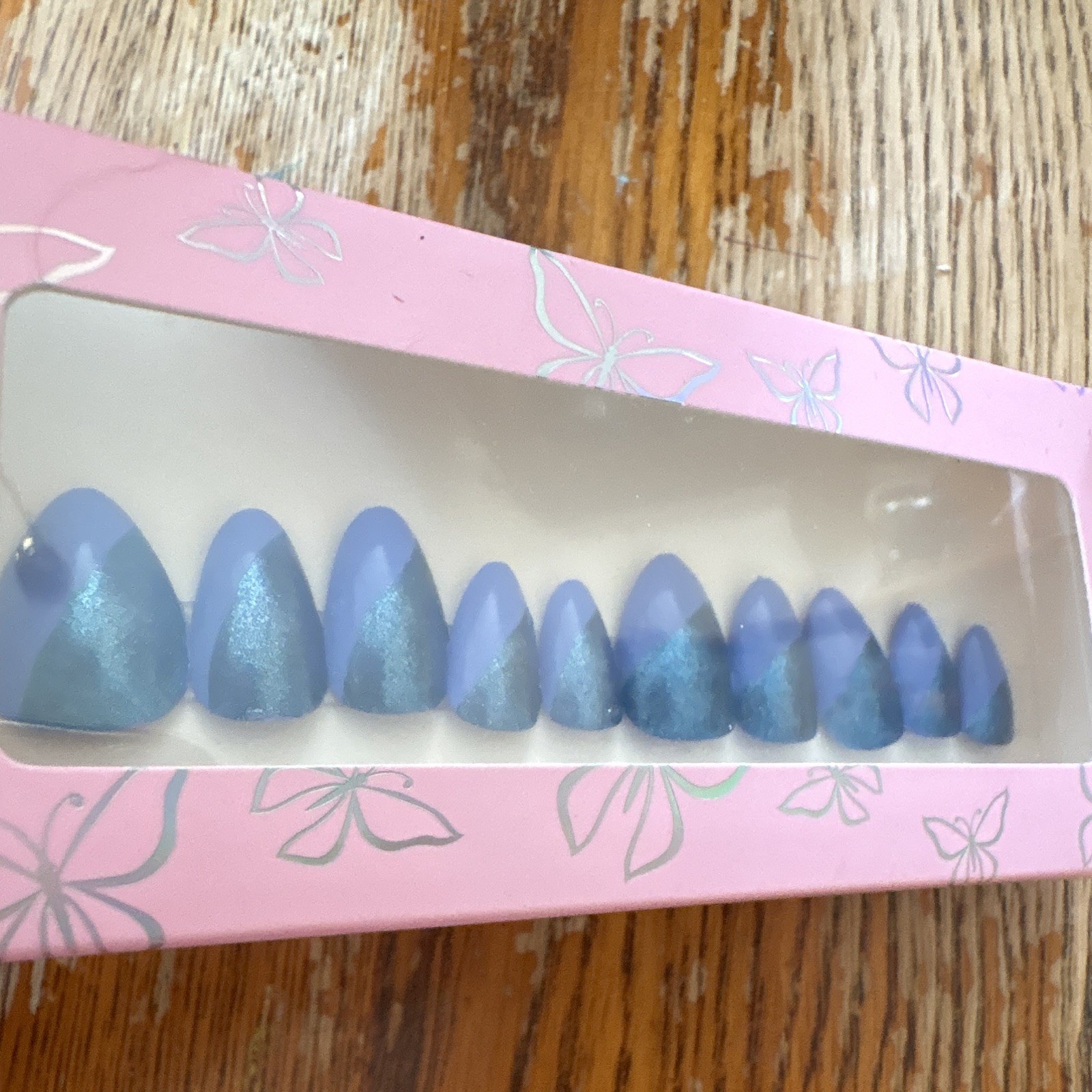 Blue Shimmer Ombre Pre-Designed Full Cover Almond Press-On Nails short