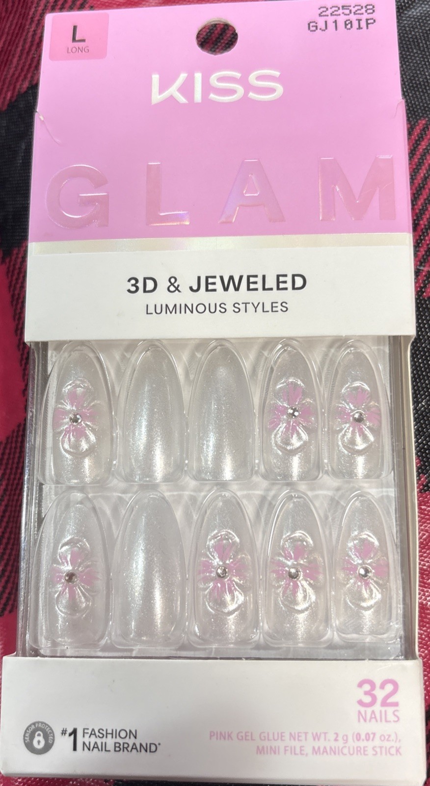 KISS GLAM 3D & Jeweled Luminous Styles- 32 nails – Long length 22528/GJ10IP