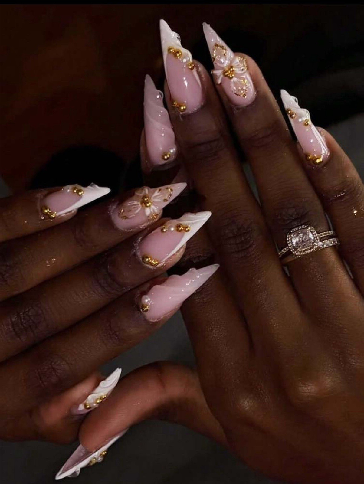 ENEN Medium Almond Pink White Gold 3D Flower Press-On Nails Self-Adhesive