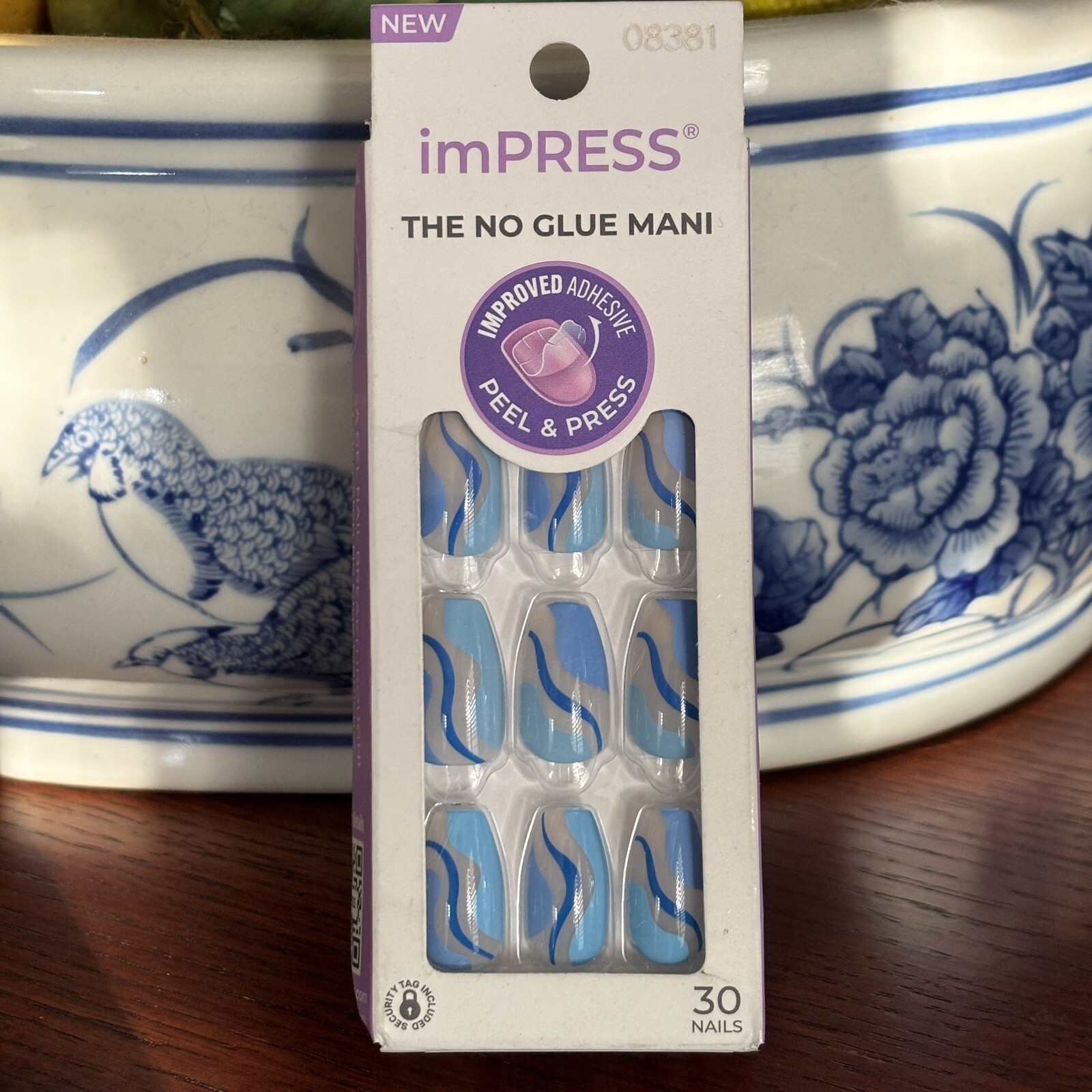 Kiss imPRESS THE NO GLUE MANI Fidget Blue Design 30 Peel & Press NIB