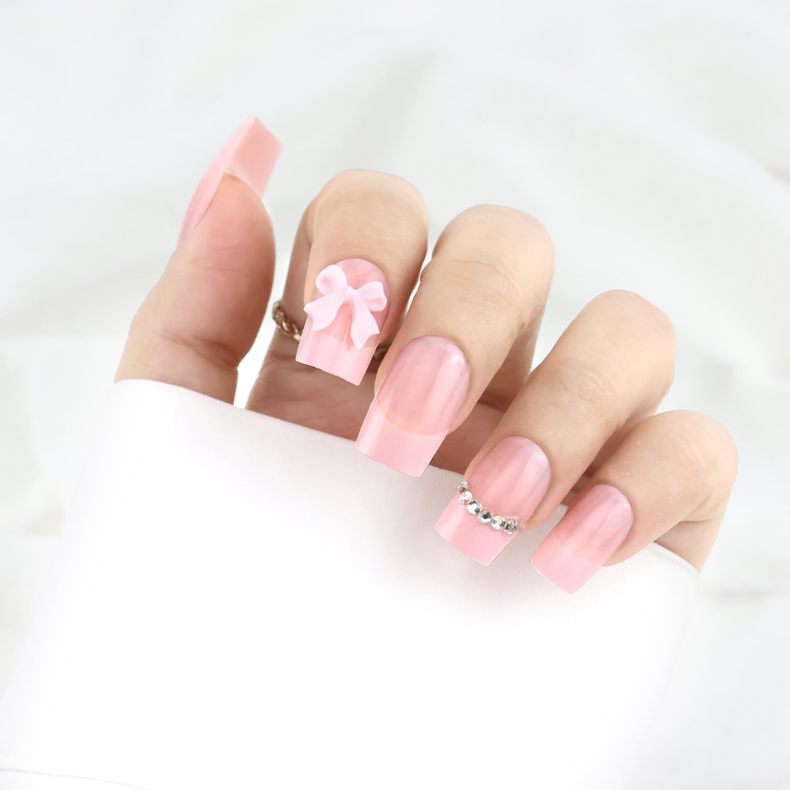 Light Pink French Tip Press on Nails Short Square Acrylic Fake Nails Press On…