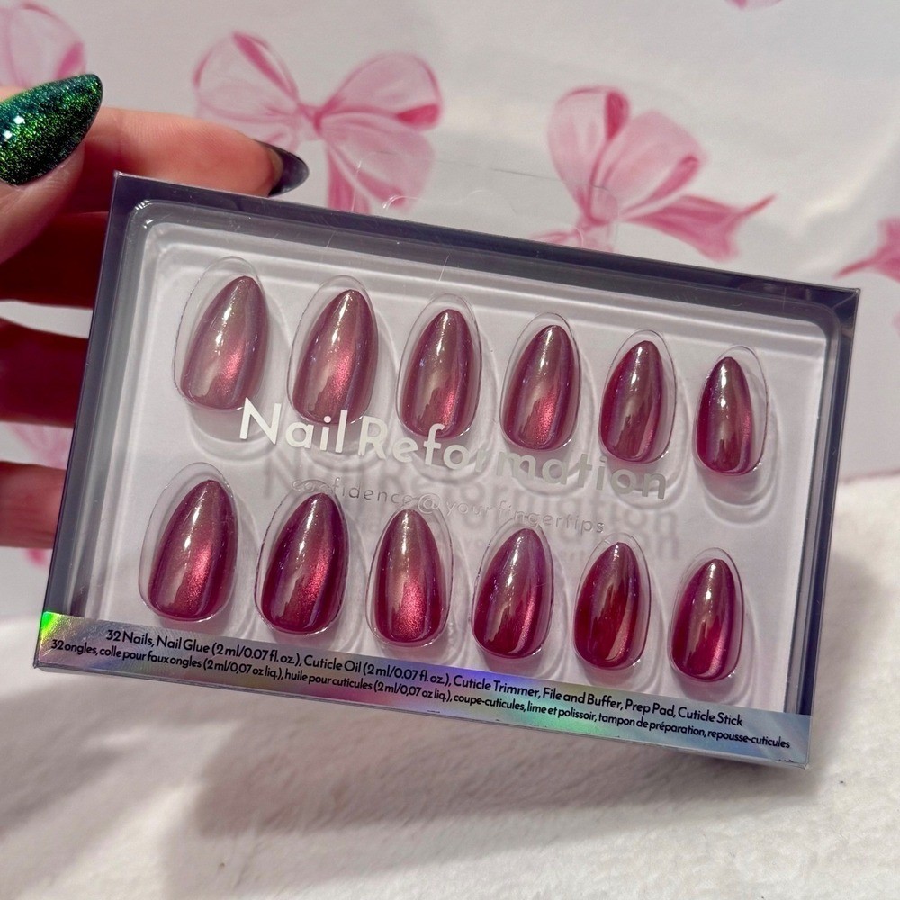 Nail Reformation Almond Press On Nails Shimmer Cat Eye Glue Kit 32 Count