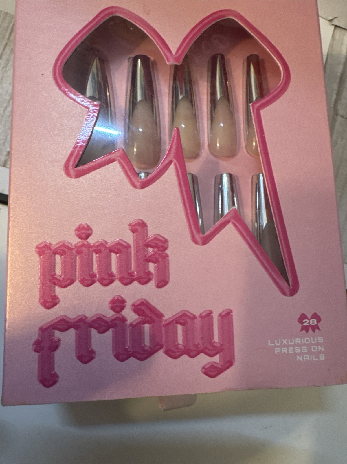 Pink Friday Luxurious Press On Nails Silver Chrome Ombre Coffin Style 28pc