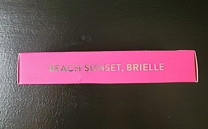 Rare Red Aspen Beach Sunset Brielee Pink New Short Square