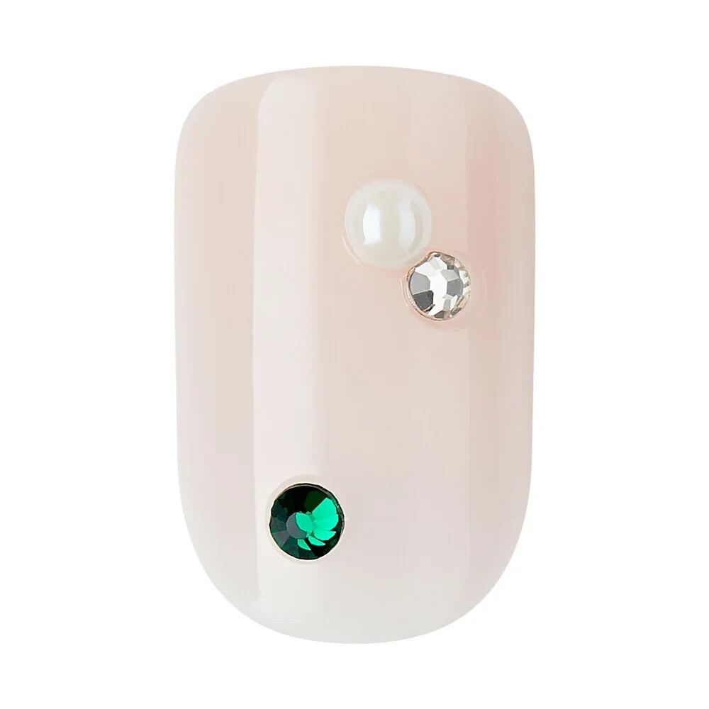 KISS MARSHMALLOW Voguish Fantasy Nails~FV01YX 91180 ~ Short Sq~ Christmas Tree