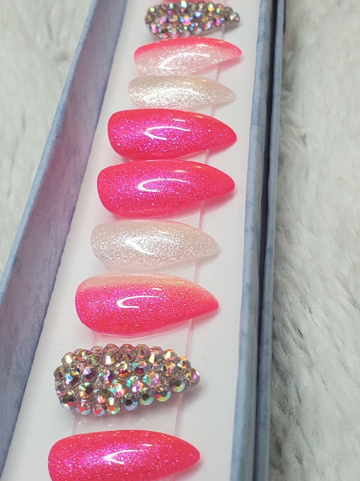 Neon hot pink Bling glitter short stiletto diamond press on nails barbie ombre