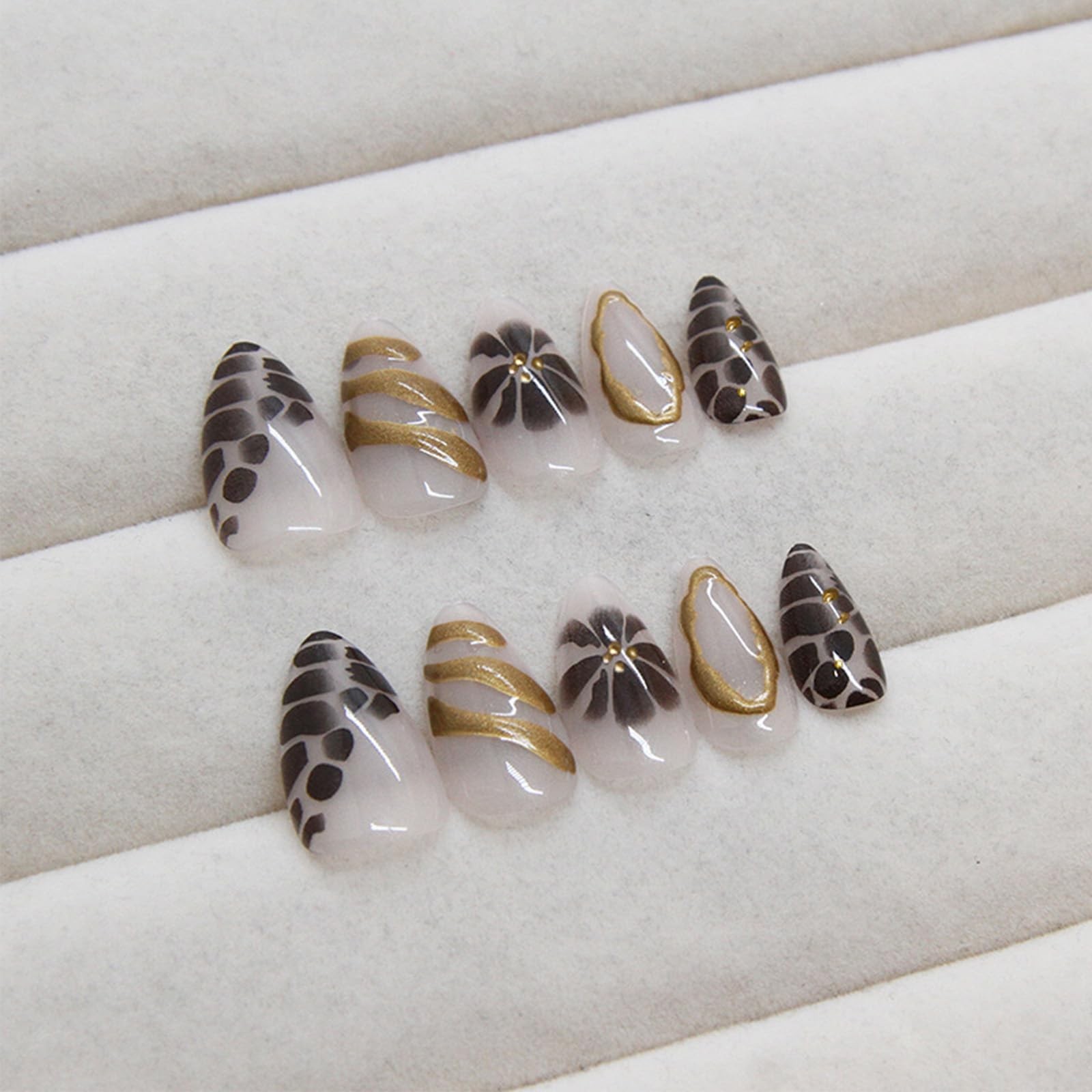 3D Gold Curve Line Press on Nails 24Pcs Turtle Print False Nails Glossy Brown…