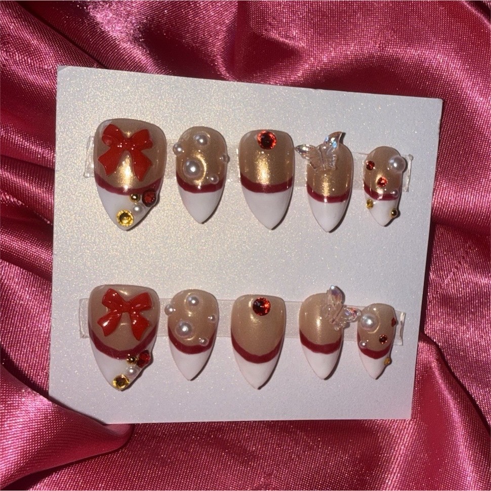Short Almond Full Cover Pre-Designed 3D Press-On Nails Nude White Red Bow