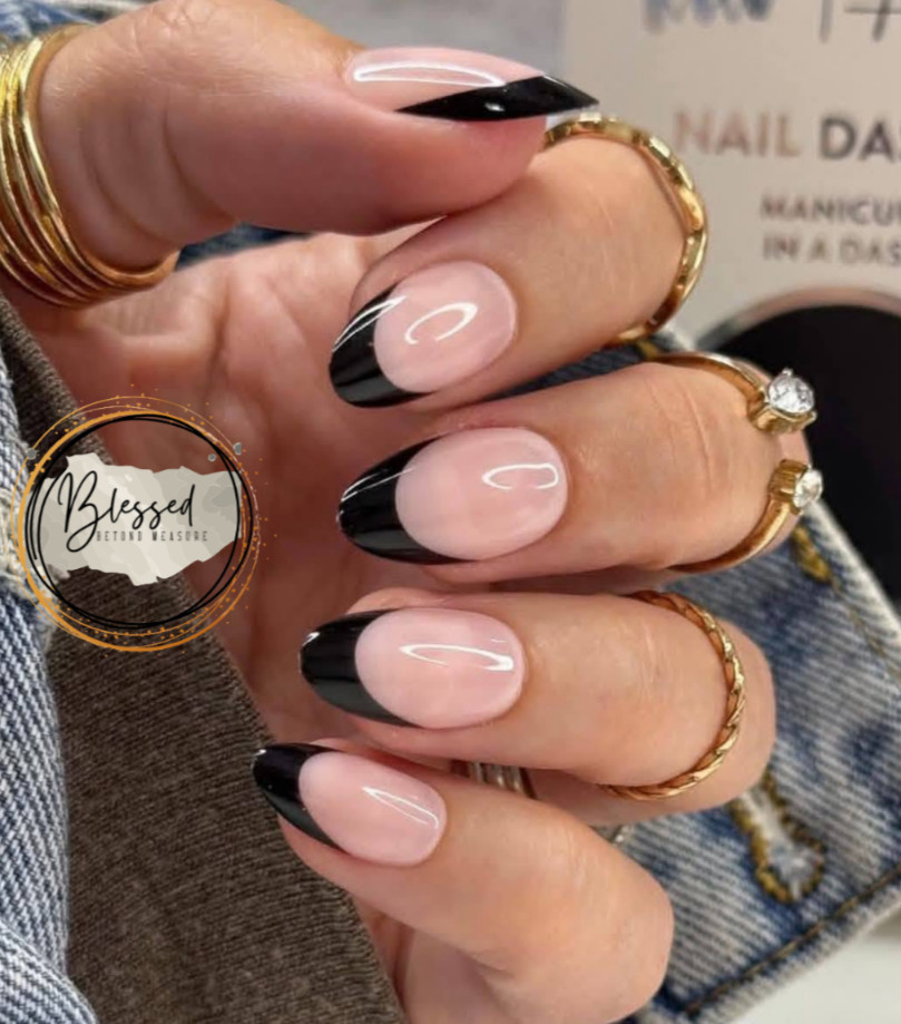 Red Aspen Press on Nails- Midnight in Mojave, Maribella-Medium Almond French