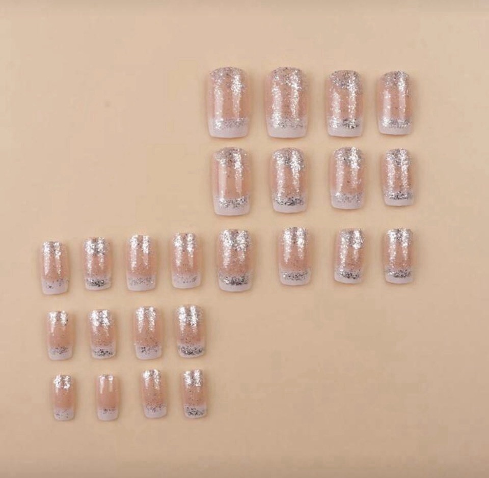 Traditional French Tips & Silver Glitter Square Nail Kit | 24-Piece Press-On