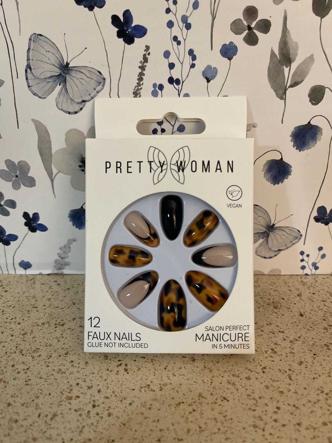 Pretty Woman 12 Count Almond Tortoiseshell Vegan Faux Press-On Nails