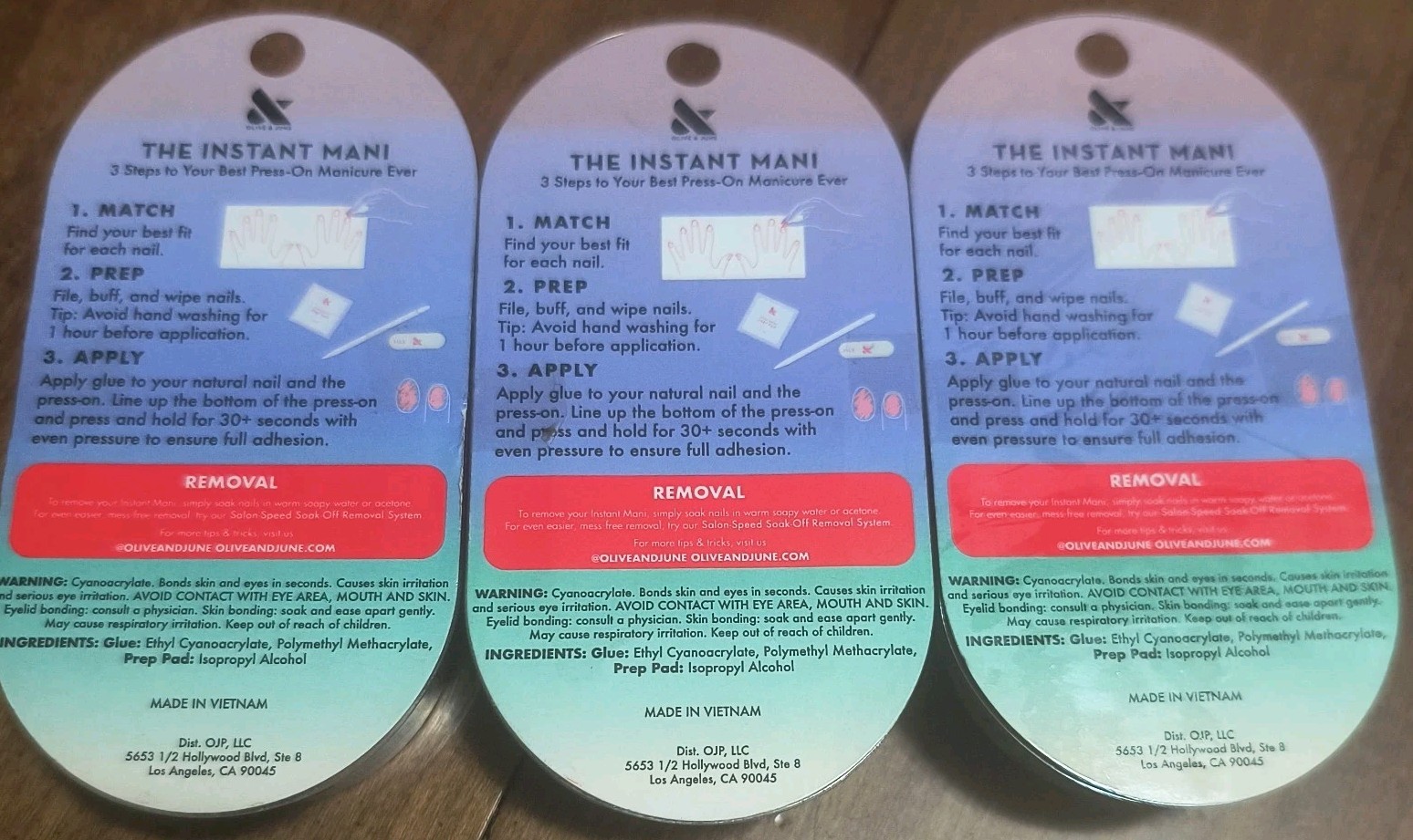 3 x Olive & June Maximalist Press On Nails, Holiday Party Short Christmas