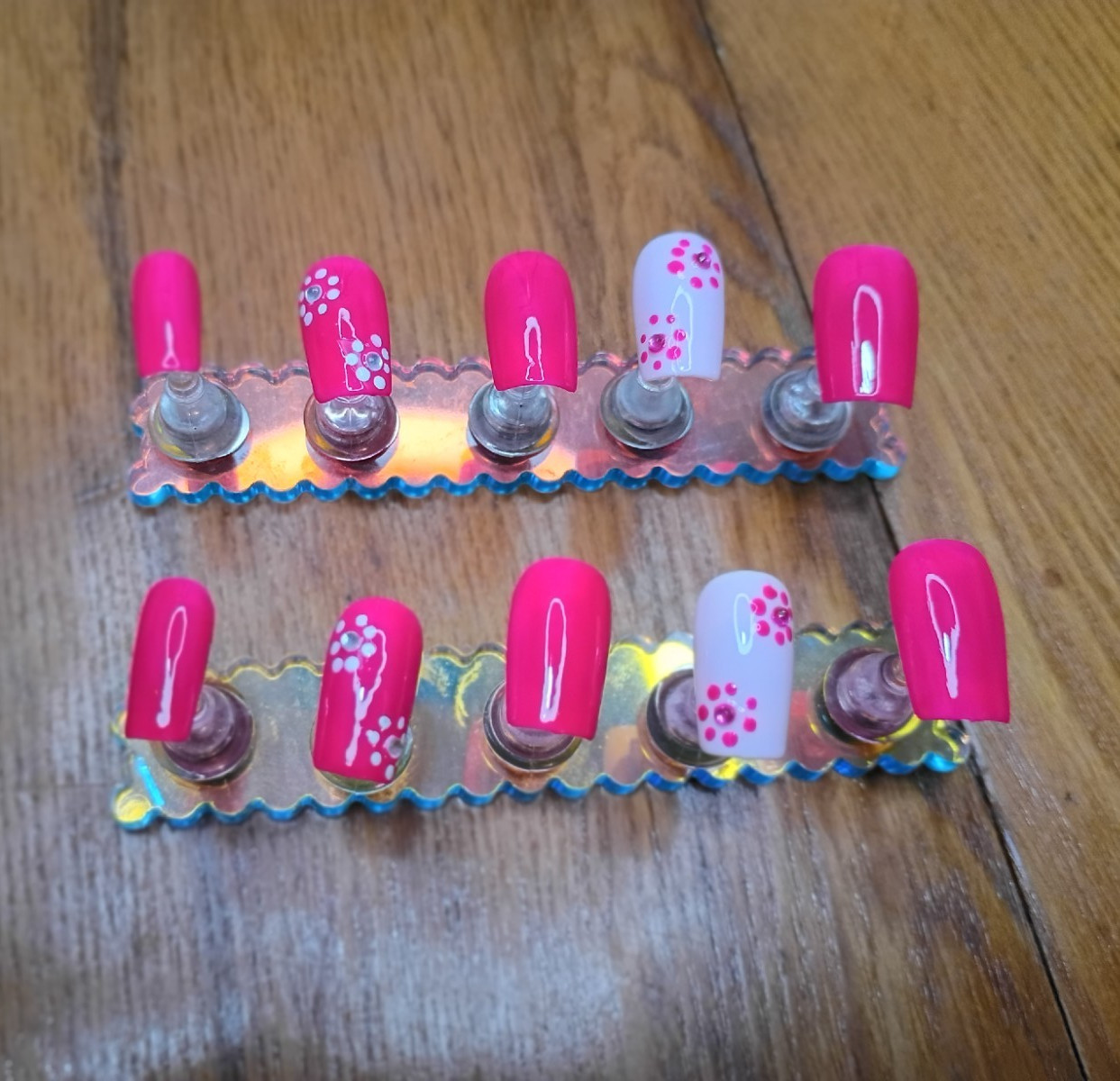 Pink White Floral Square Press-On Nails Medium Shiny Full Cover Pre-Designed
