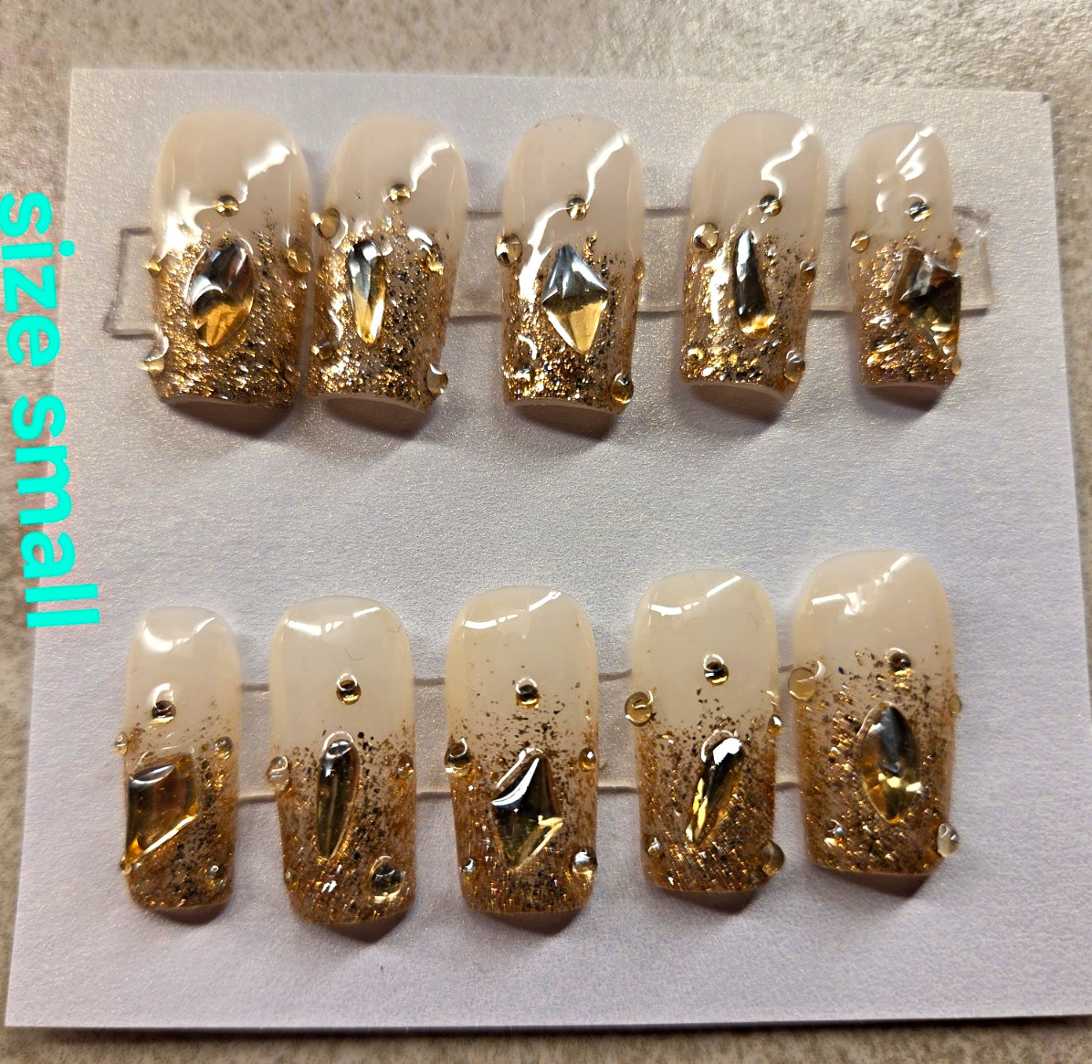 Square Small Full Cover Press-On Nails Gold/Clear Glitter Rhinestone Design