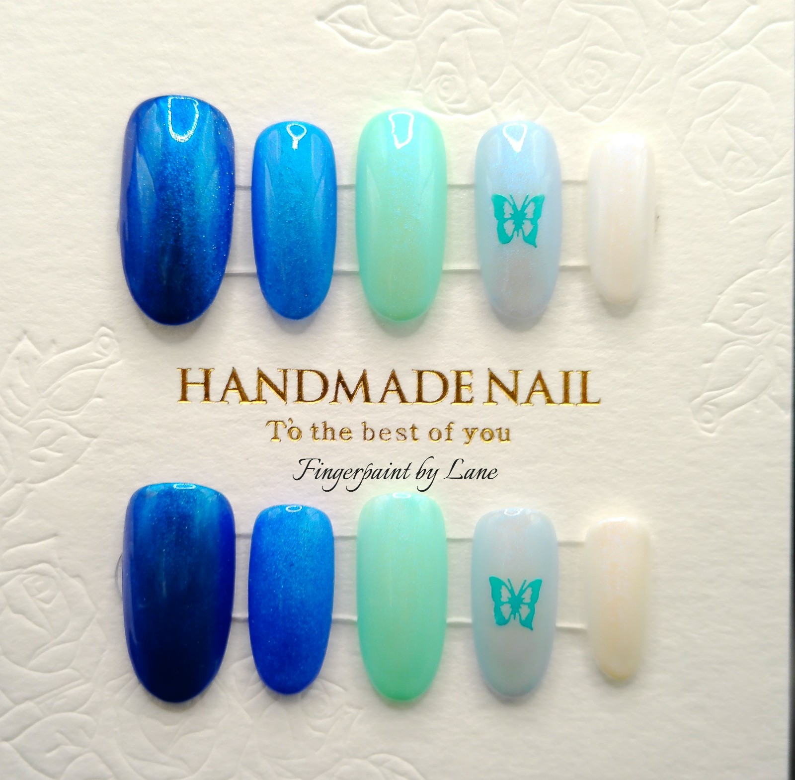 Medium Oval Shimmery Blue Hues Press On Nails – Medium Size