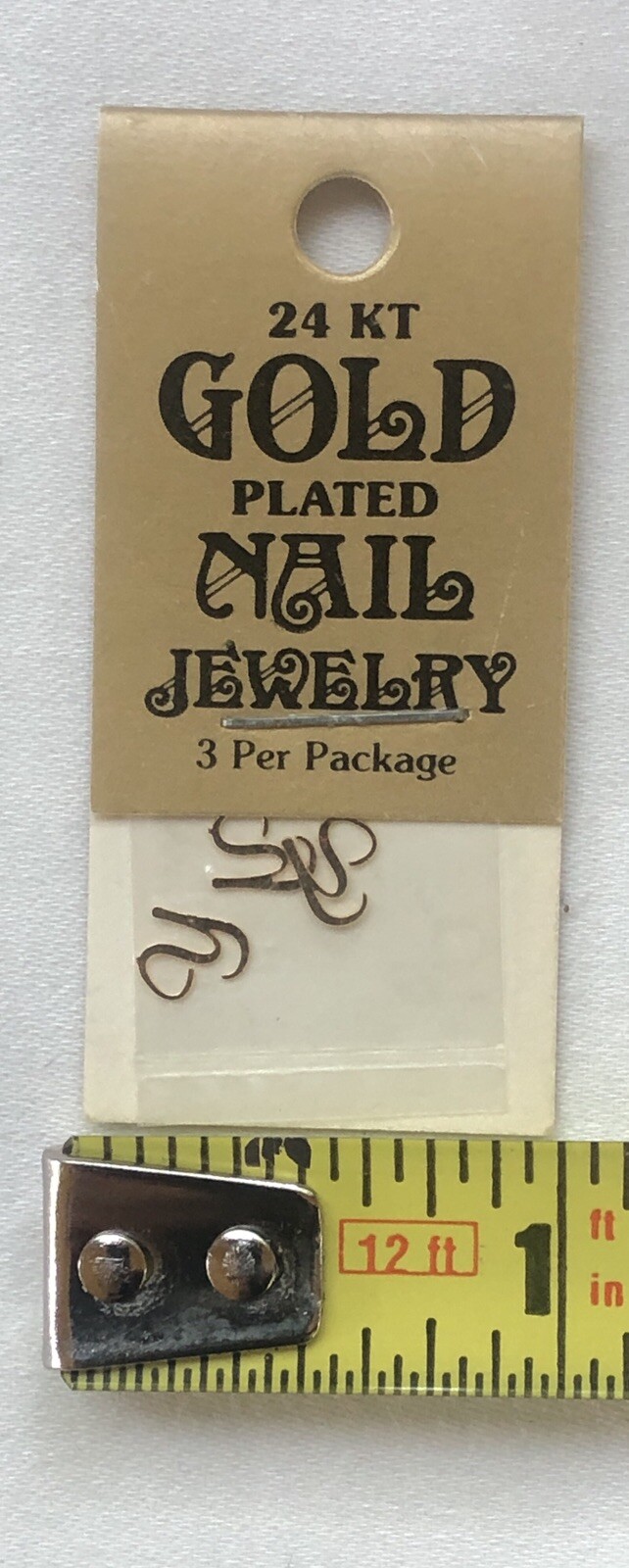 Winning Nails Nail Jewelry 24 kt Gold Plated 3 per package – Cursive Letter Y