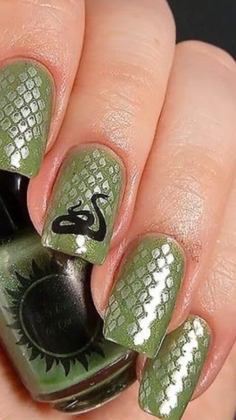 Nail Stickers Art Decal DIY Design 3D Waterproof Green Lattice B066