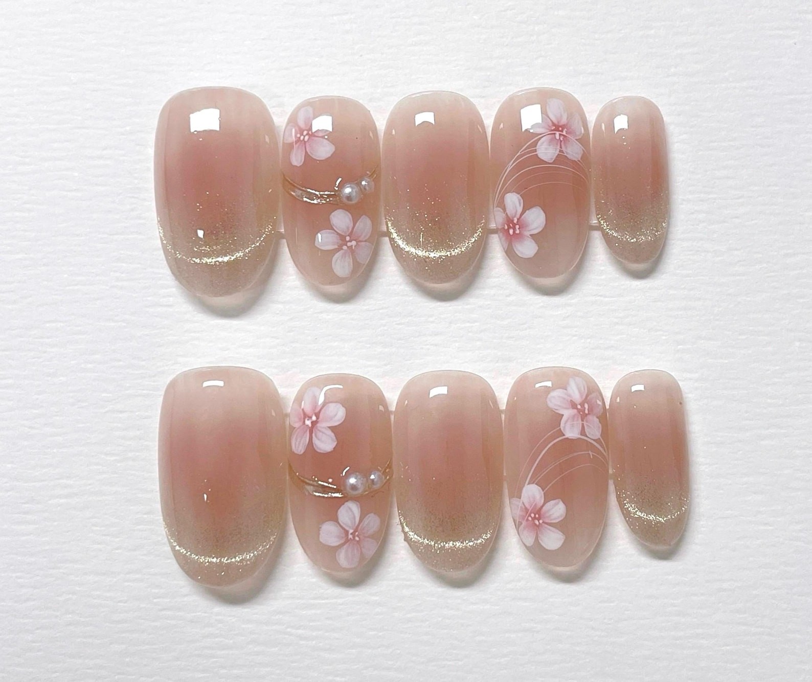Handmade Pink Floral Gold Glitter Pearl Medium Round Press on Nails Set