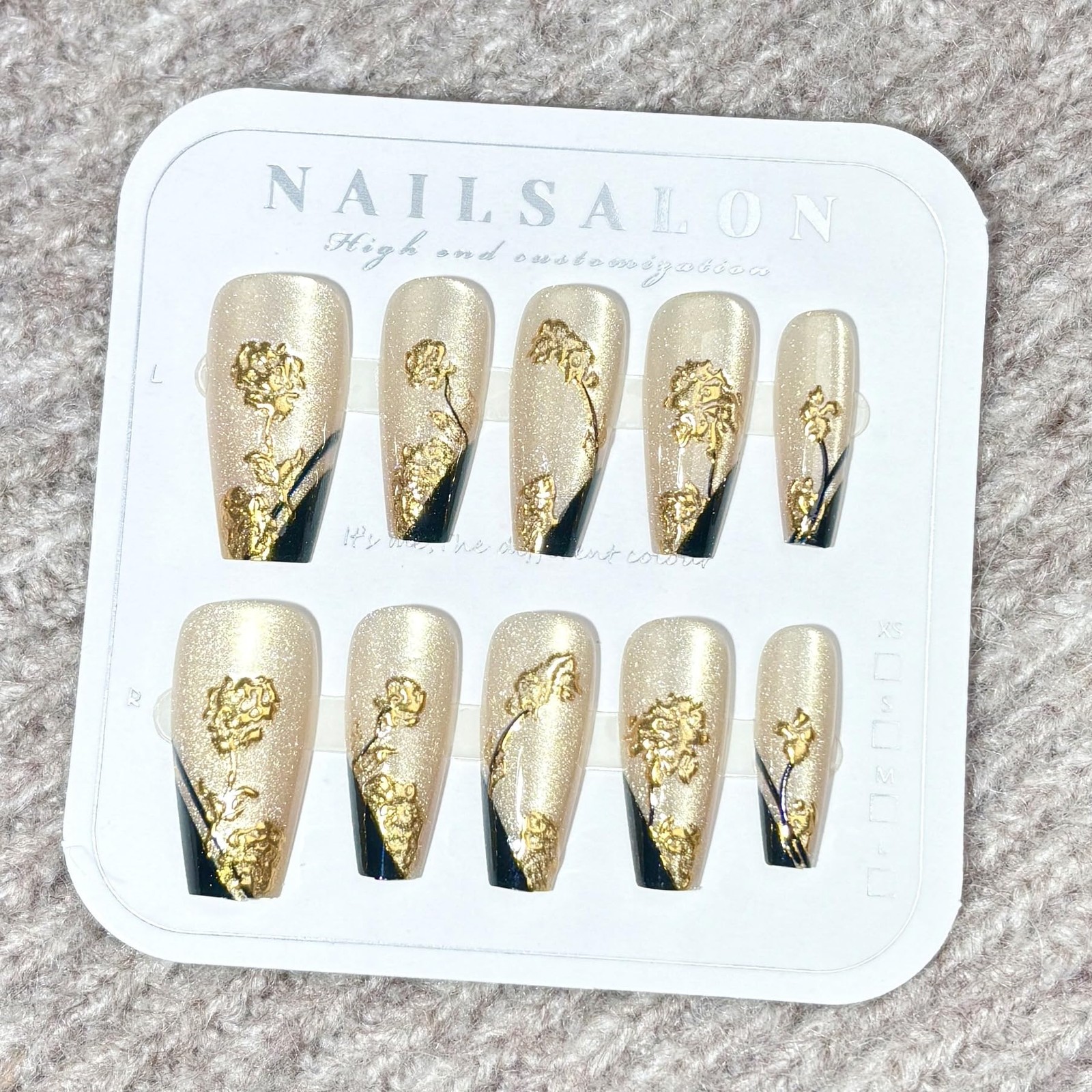 Press on Nails Medium Square Fake Nails Gold Rose Flowers Acrylic Nails Black…