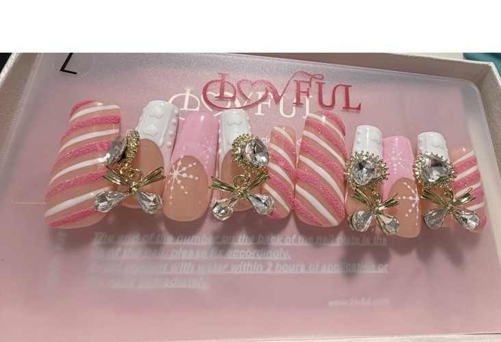LOVFUL Press On Nails