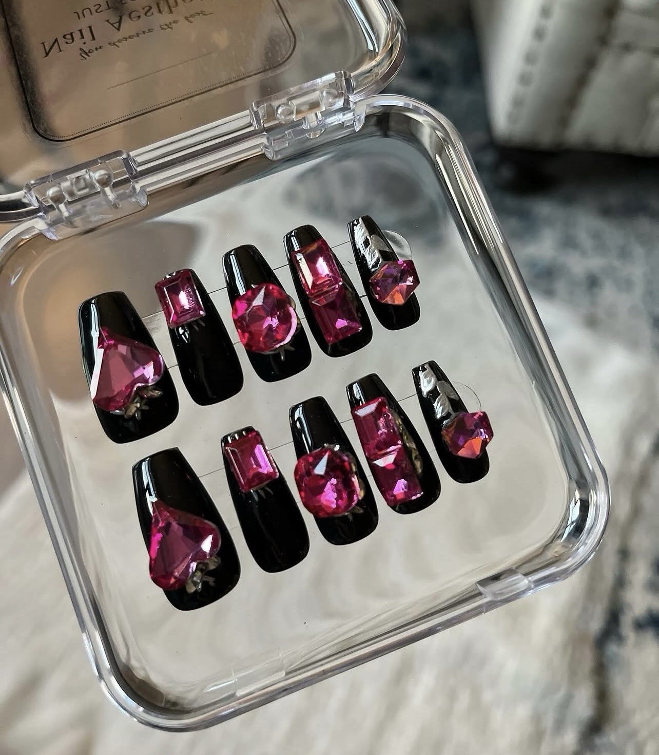 Short Square Press-On Nails Set, Multicolor Shiny Full Cover Pre-Designed Heart