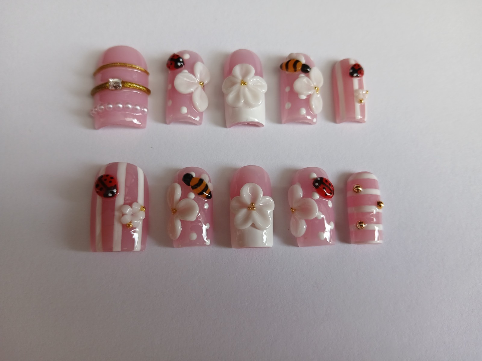 Handmade Press on Nails, Ladybug, Bee,Flowers,Made to order “Pick “.