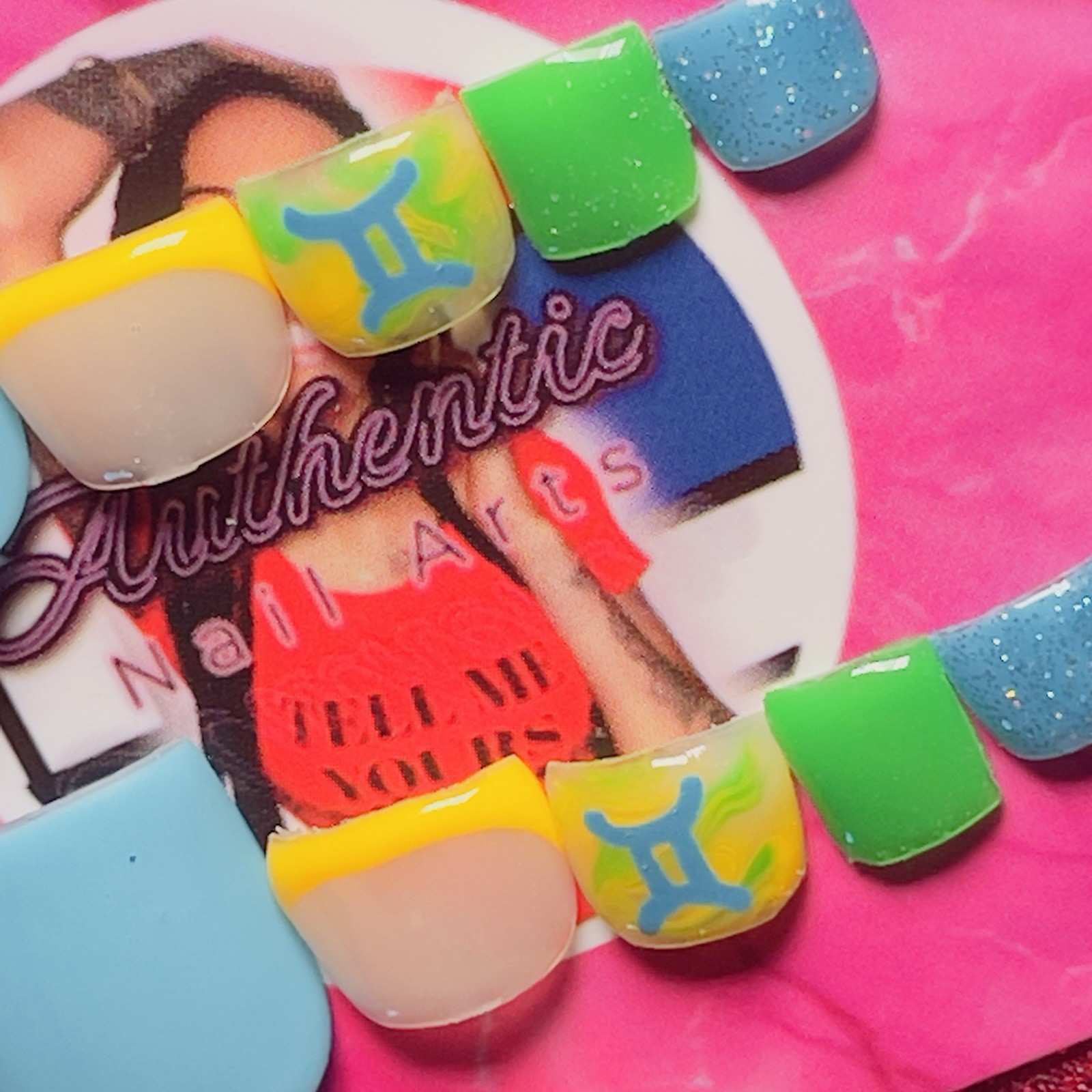 Authentic Nail Arts by Dia Square Press-On Toe Nails Blue Green Glitter
