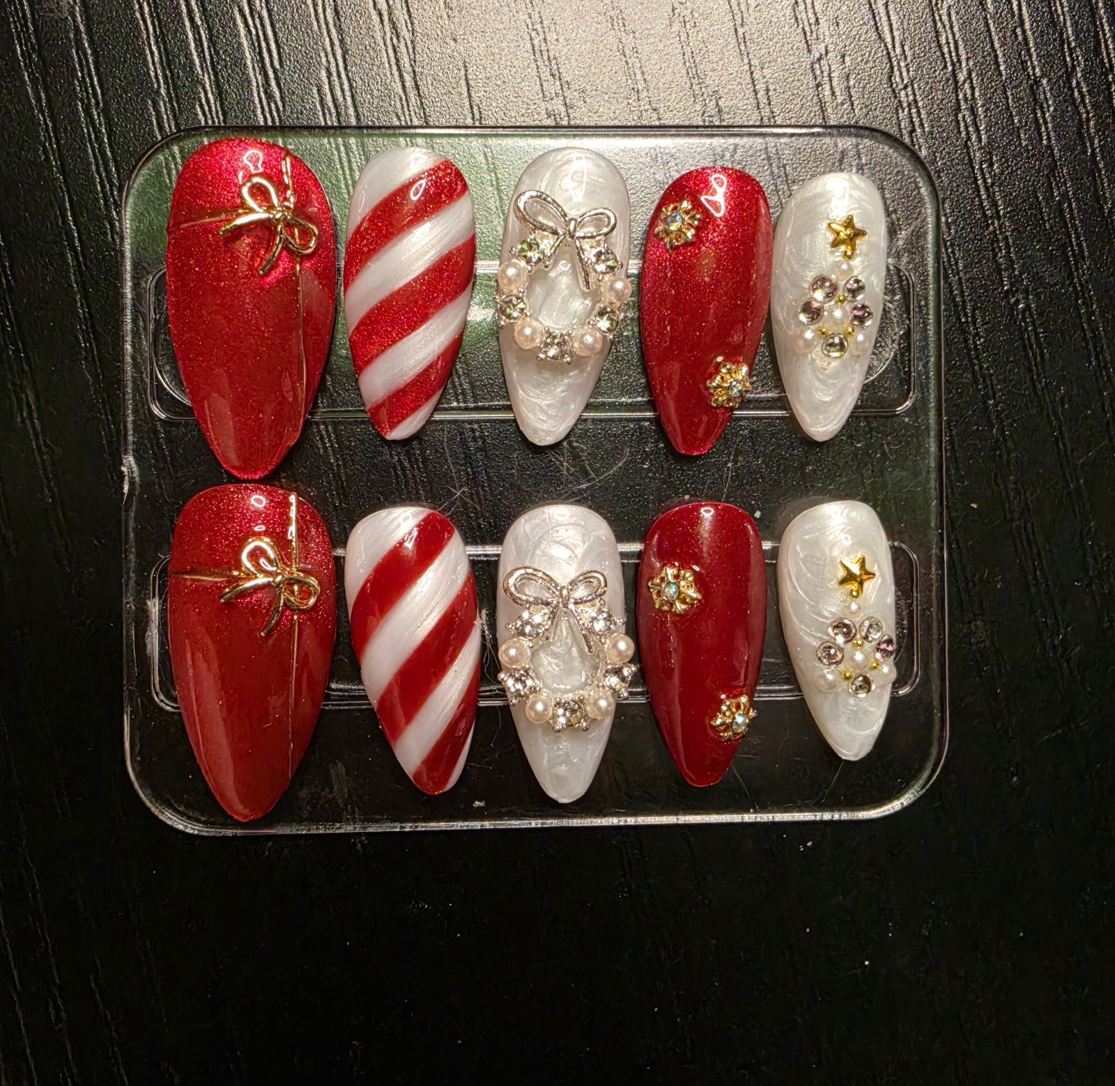 Handmade Press-On Nails: Size Medium