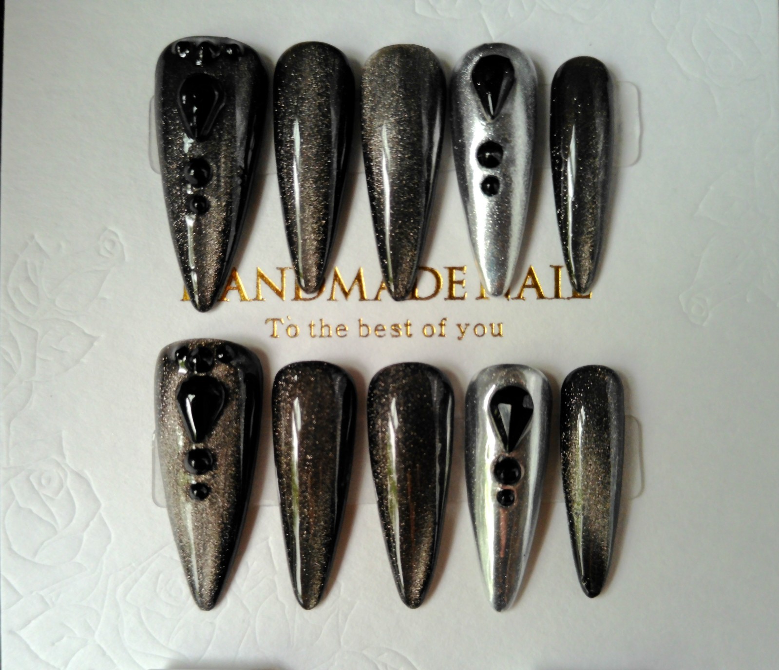 Cat Eye Black and Metallic Chrome Stiletto Press On Nails – Medium