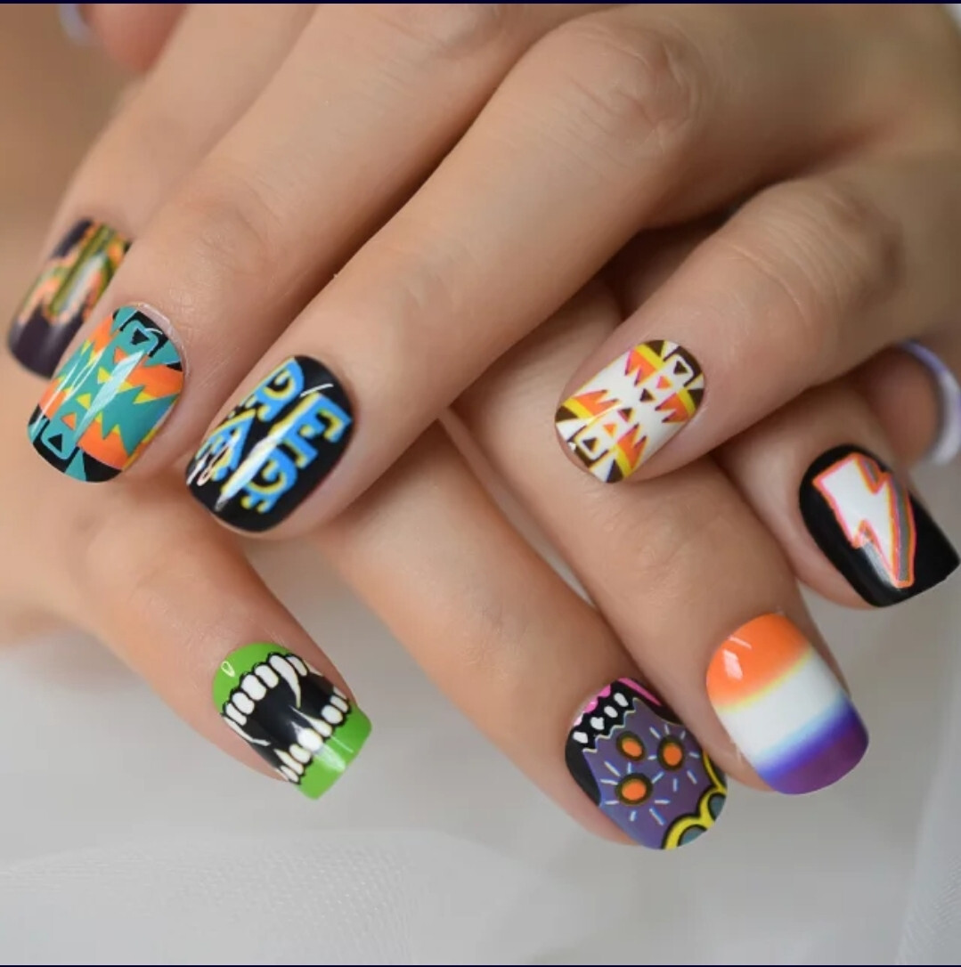 24 Short Press on nails kit w glue harajuku unique funky design black pink green