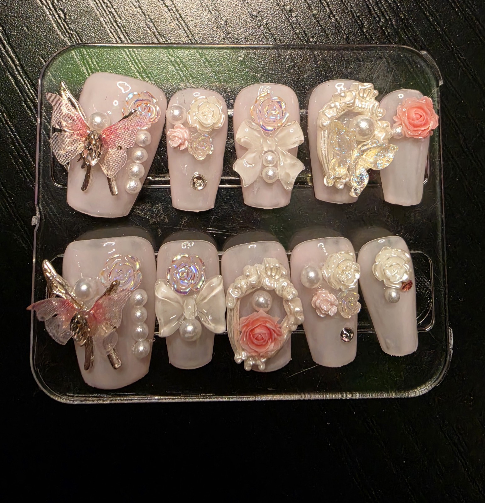 Handmade Press-On Nails: Size Medium