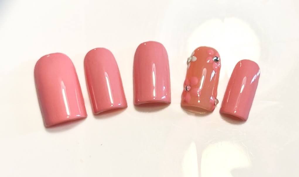 Spring Blossom Press-On Nails, Pastel Floral Acrylic Set
