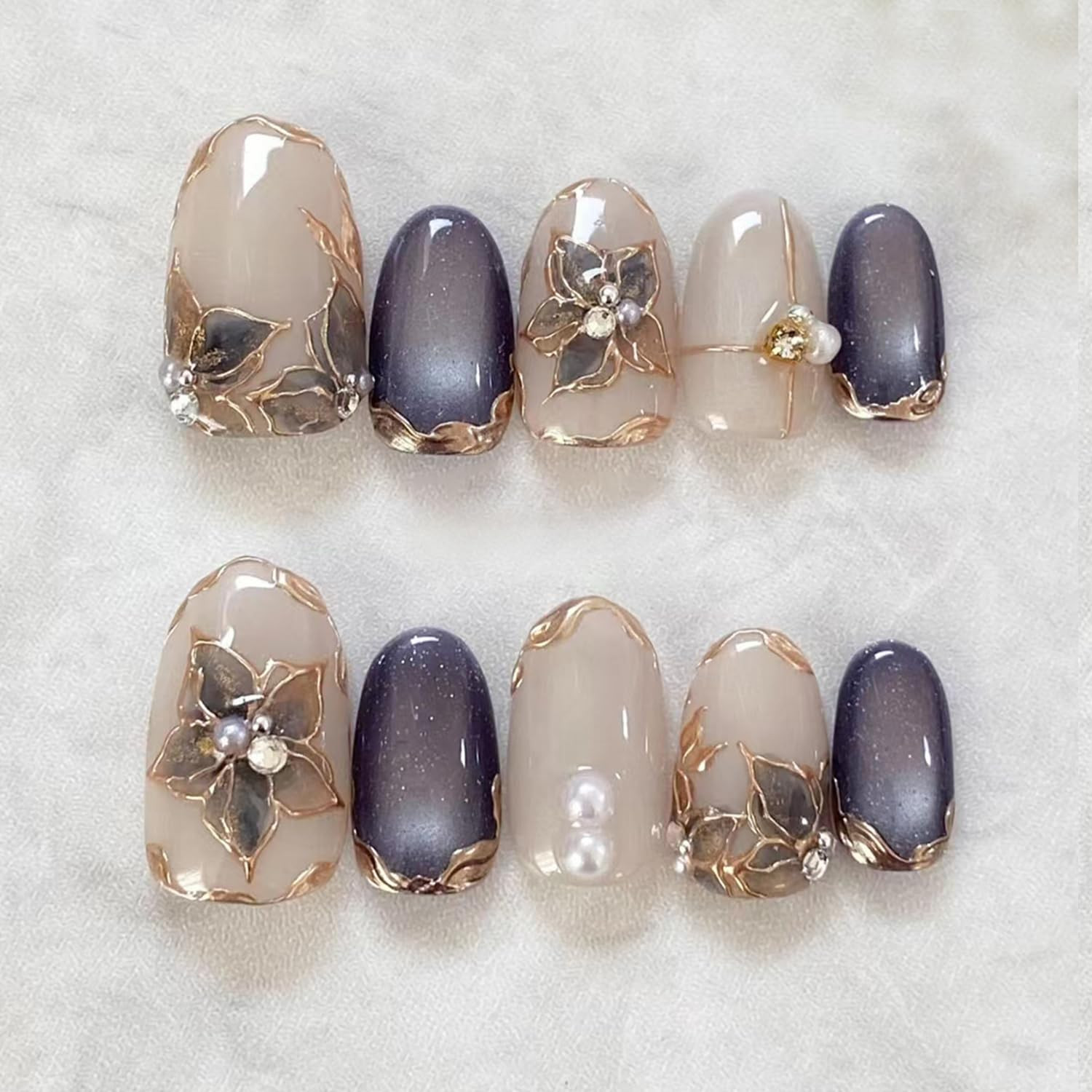 30Pcs Short Almond Press on Nails Gold Edge Floral Fake Nails with 3D Gilding Pe