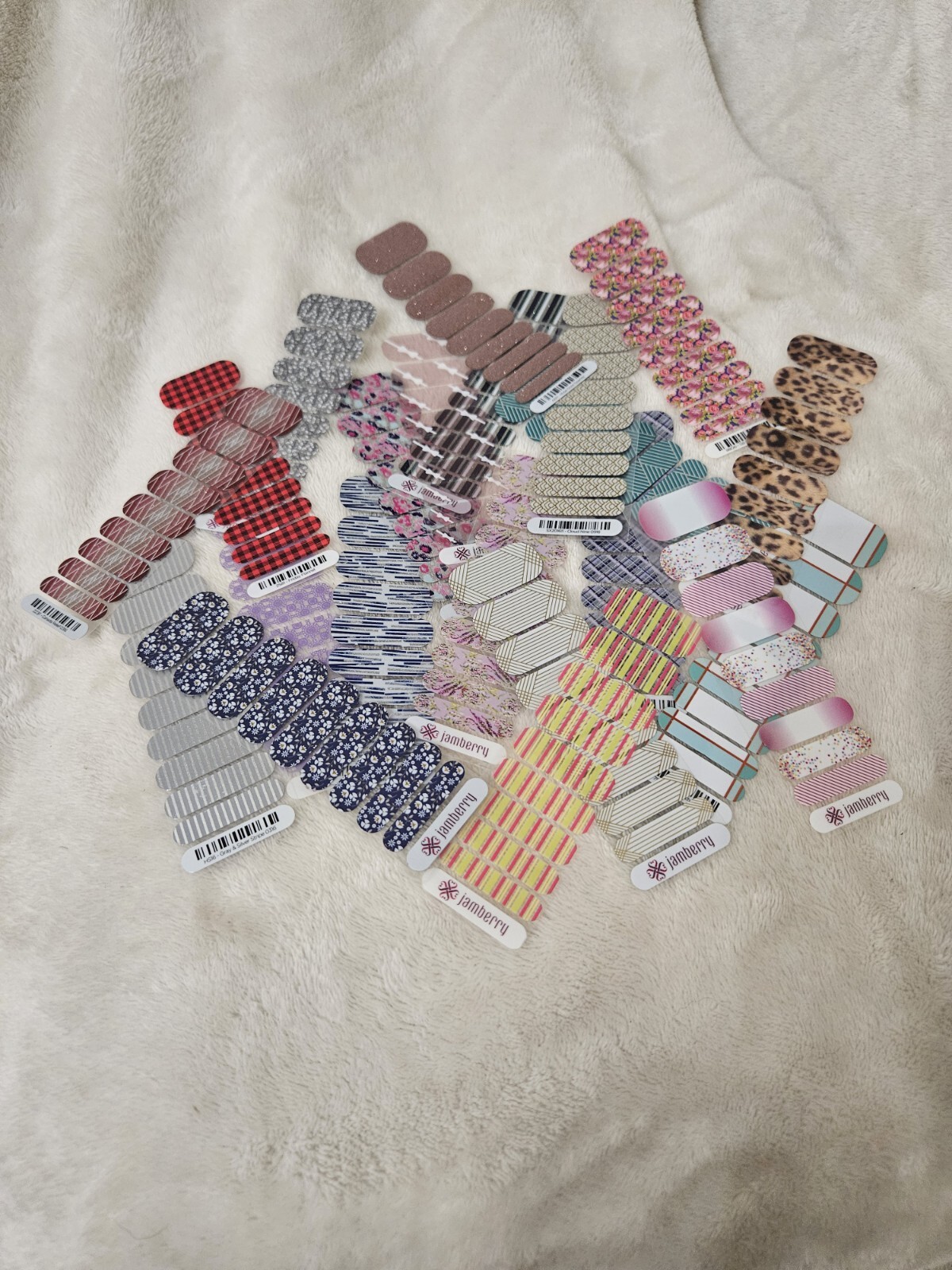 Jamberry HALF SHEETS Lot Of 22 METALLIC, GLITTER, & CLEAR!!! Easy NAIL ART
