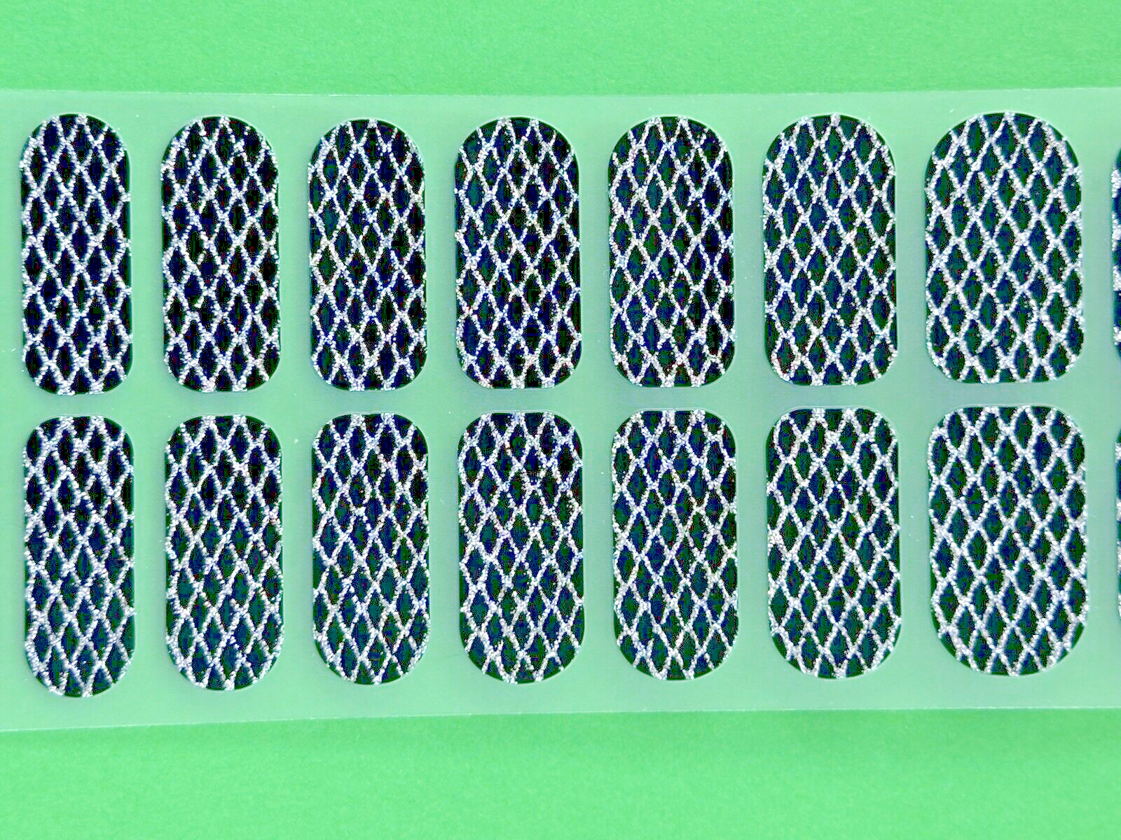 20 Strips In a Pack Instant Nail Wrap, Peel and Apply, Hottest design Brand New.