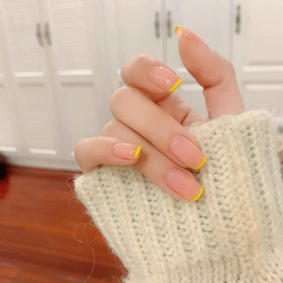 24 Short Press on nails kit w glue yellow sunny french tip clear nude