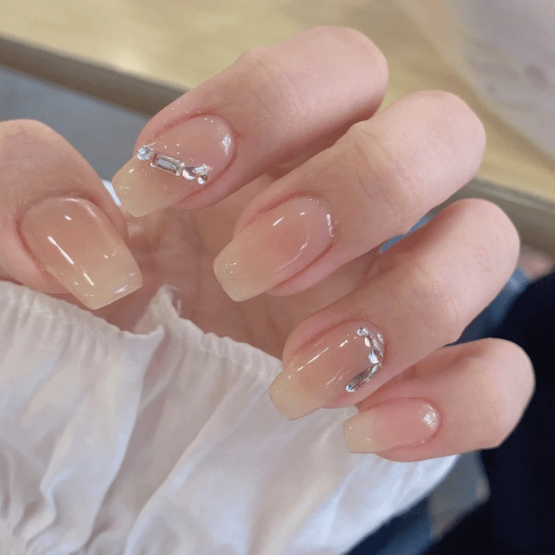 48P-Press on Nails Minimalist Nude Diamond Glossy Short Square Nail Set Reusable