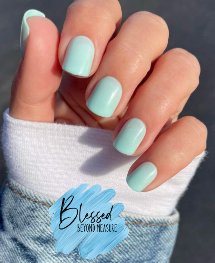 Red Aspen Press On Nails~Megan’s Mint Julep~Short~Square~Mint Green