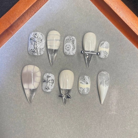 Handmade Press On Nail Dragon Claw Cream White Lace Eagle Claw Type Fake Nail
