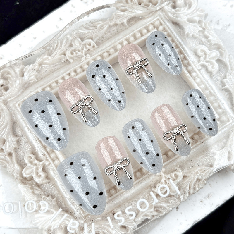 60pcs Short Oval Press on Nails, Silver Glitter Black Dot Metal Bow Sweet Nails