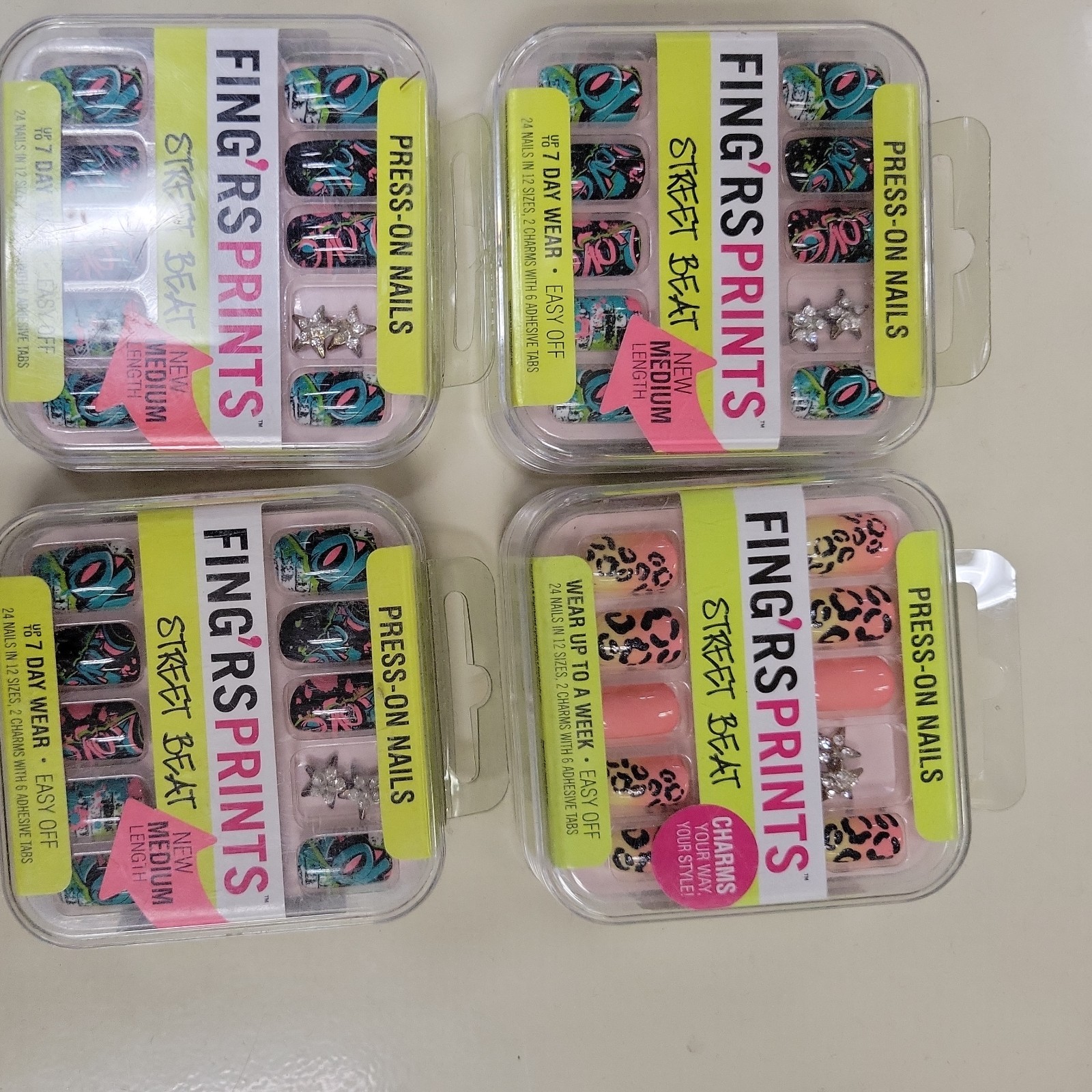 Pack of 4 Prints Street Beat Press-On Nails, Medium Length