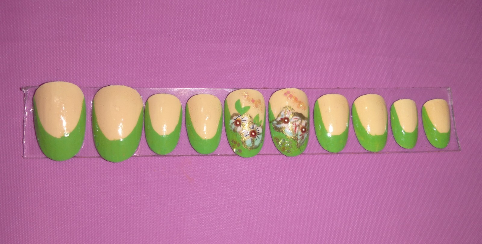 KFN Press On Nails ​Green French|Medium Oval|Hand Painted Floral Foil Art Kit 10